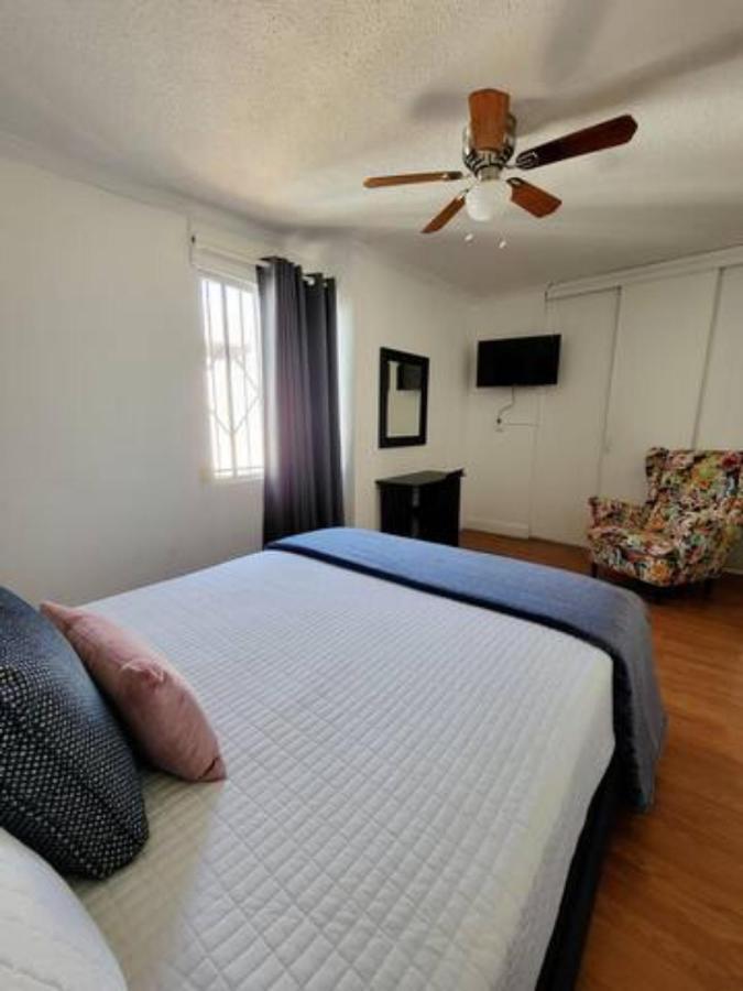Cozy Casita En Playas De Tijuana Villa Exteriör bild
